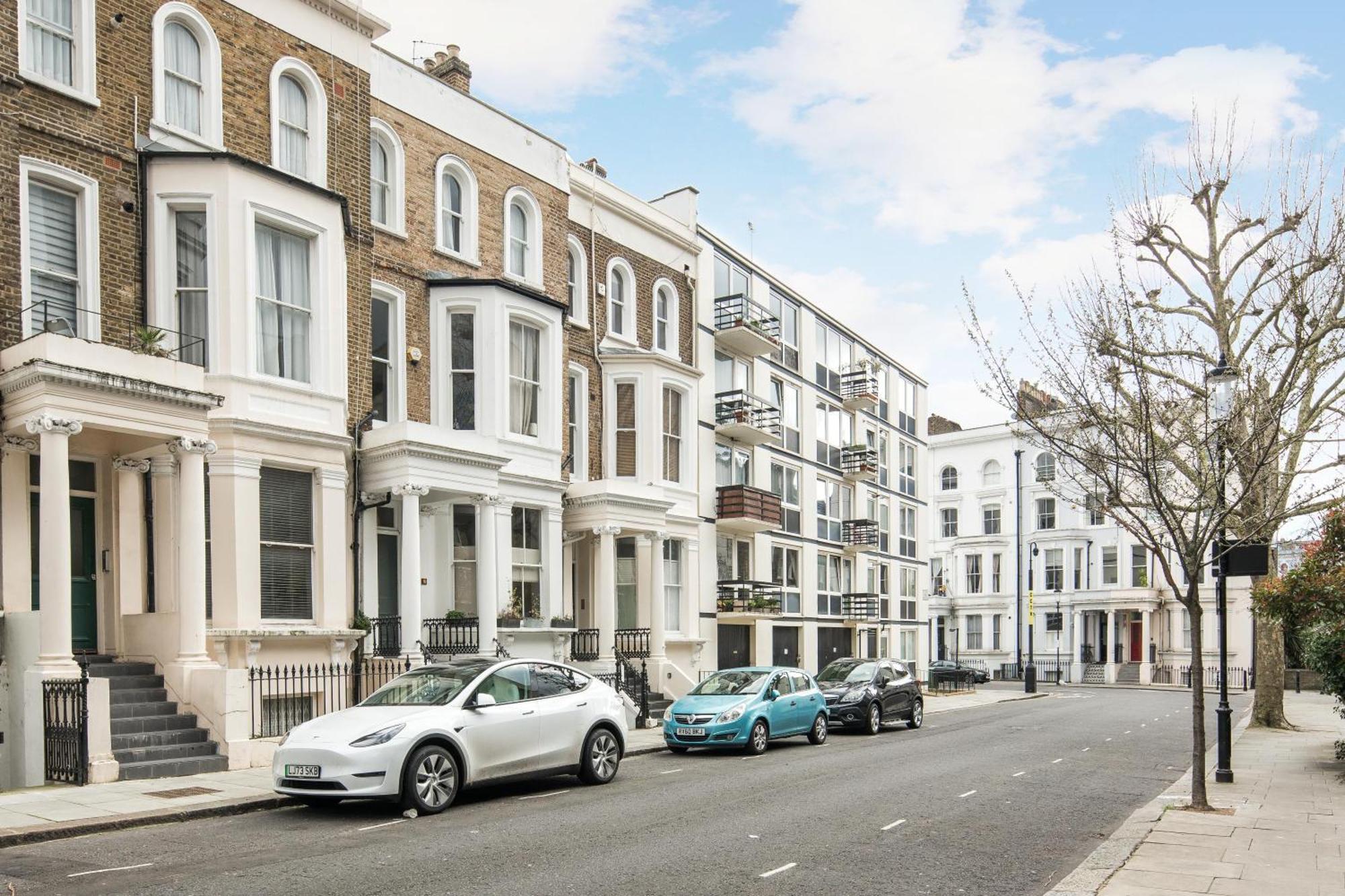 Charming 2-Bed Flat In The Heart Of Nottinghill - Steps From Portobello Rd Market And Nottinghill Bookshop Apartamento Londres Exterior foto
