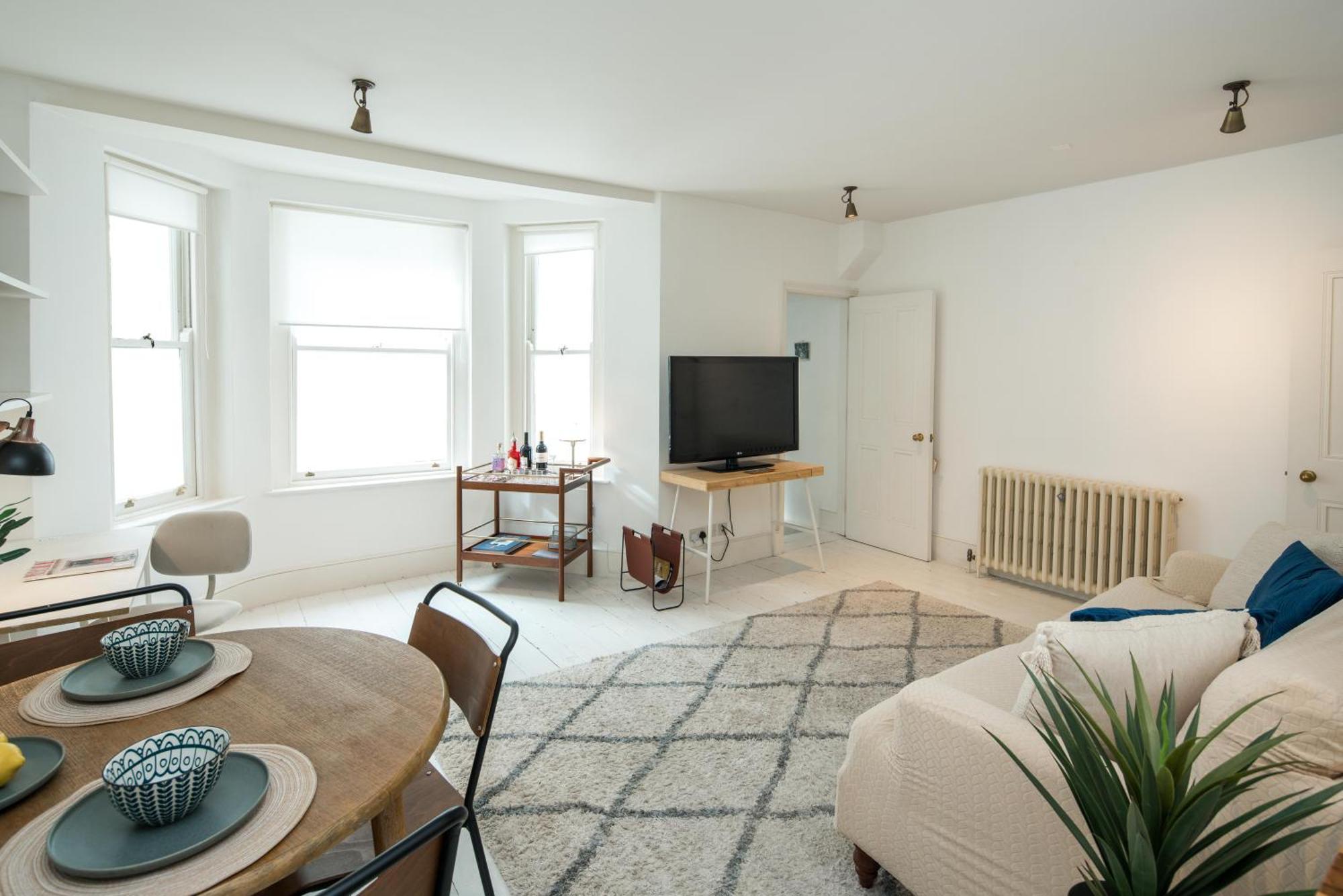 Charming 2-Bed Flat In The Heart Of Nottinghill - Steps From Portobello Rd Market And Nottinghill Bookshop Apartamento Londres Exterior foto